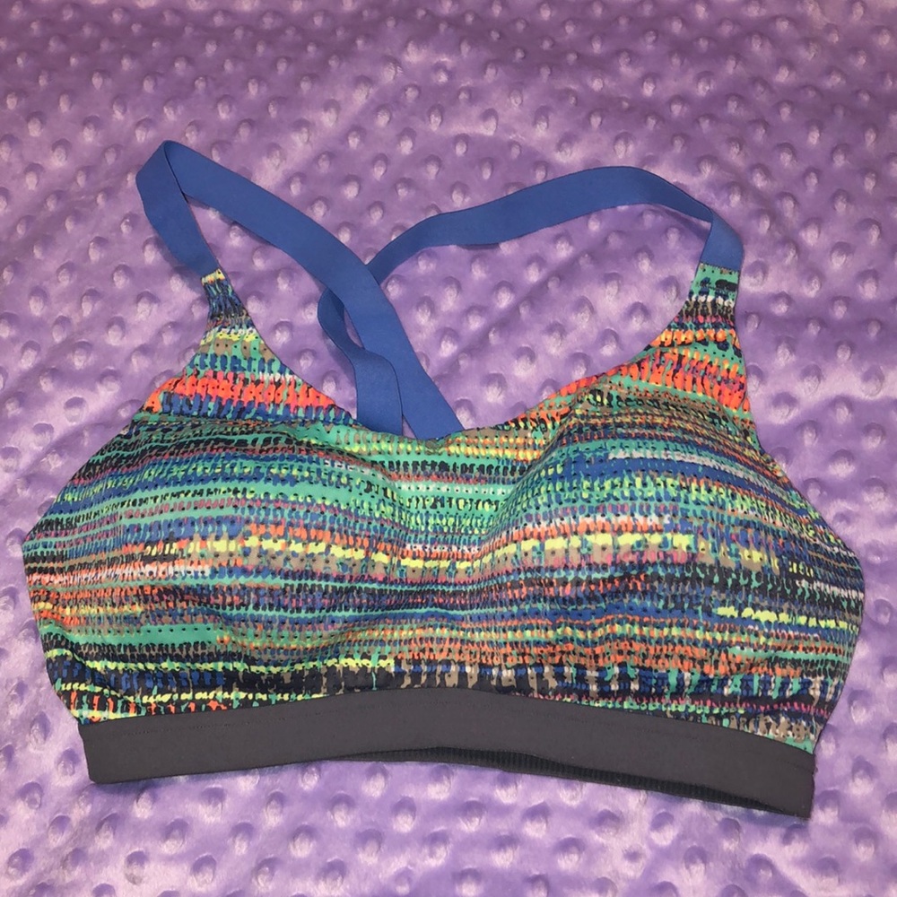 VS sports bra